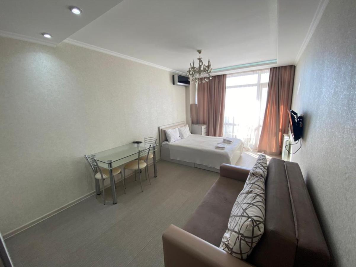 Cozy Studio Apartment-Sea View Batumi Exterior foto