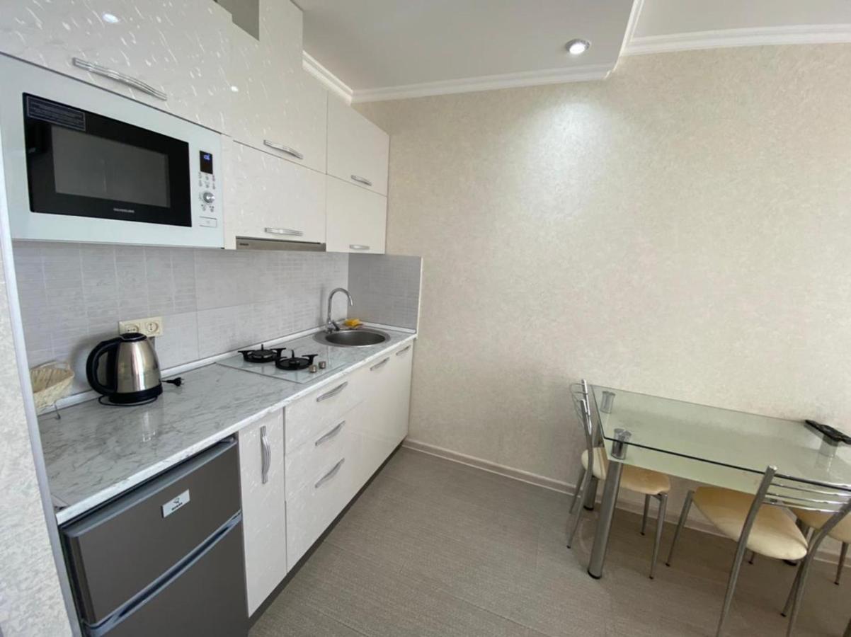 Cozy Studio Apartment-Sea View Batumi Exterior foto