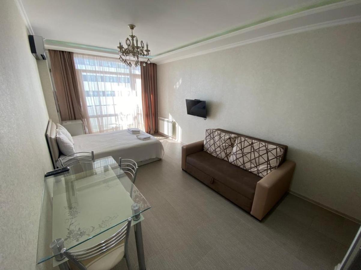 Cozy Studio Apartment-Sea View Batumi Exterior foto